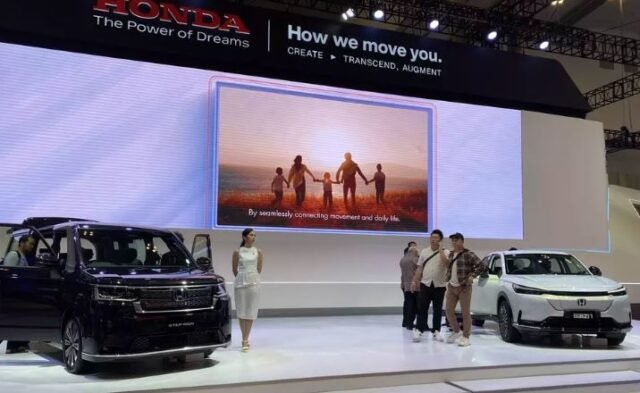 Honda Luncurkan Mobil Listrik e di Indonesia, Siap Diluncurkan pada 2025